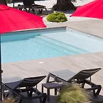 Le Bois Hotell 3*