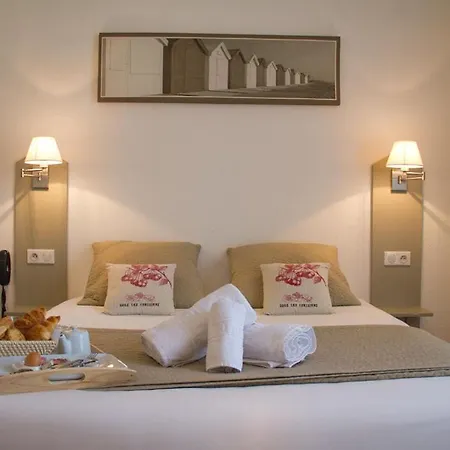 Le Bois Hotel 3*