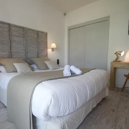 Le Bois Hotel 3*