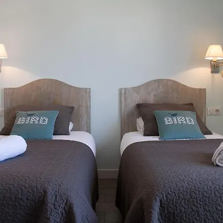 Le Bois Hotel 3*